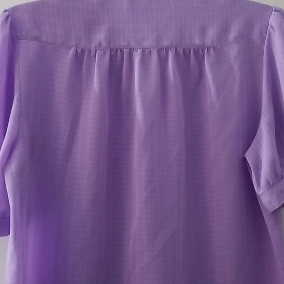 Elegant Blouse - Picture 4 of 5